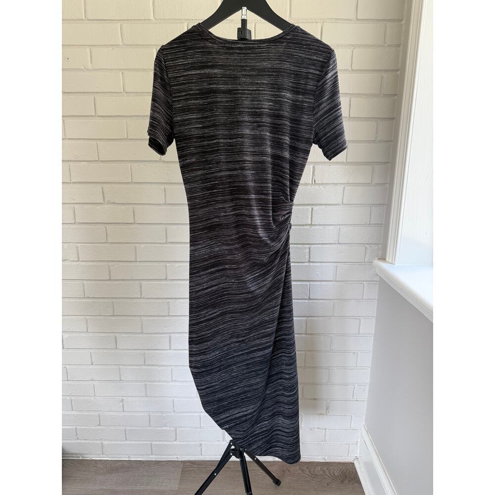 Athleta Black Gray Striped Ruched Asymmetrical Maxi Dress Short Sleeve S - Picture 2 of 5